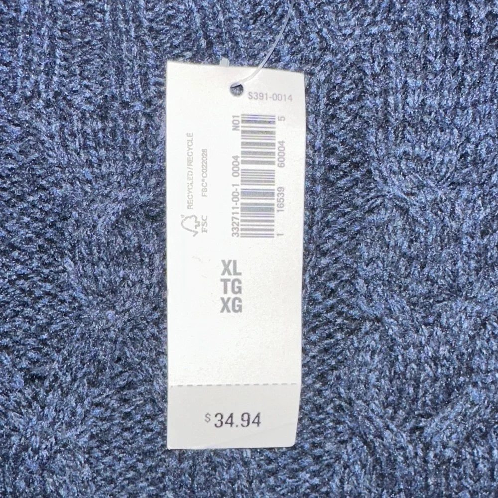 Old Navy Men's Dark Navy Cable Knit Crewneck Sweater